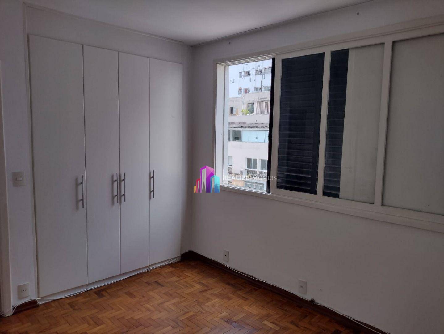 Apartamento à venda com 3 quartos, 103m² - Foto 4