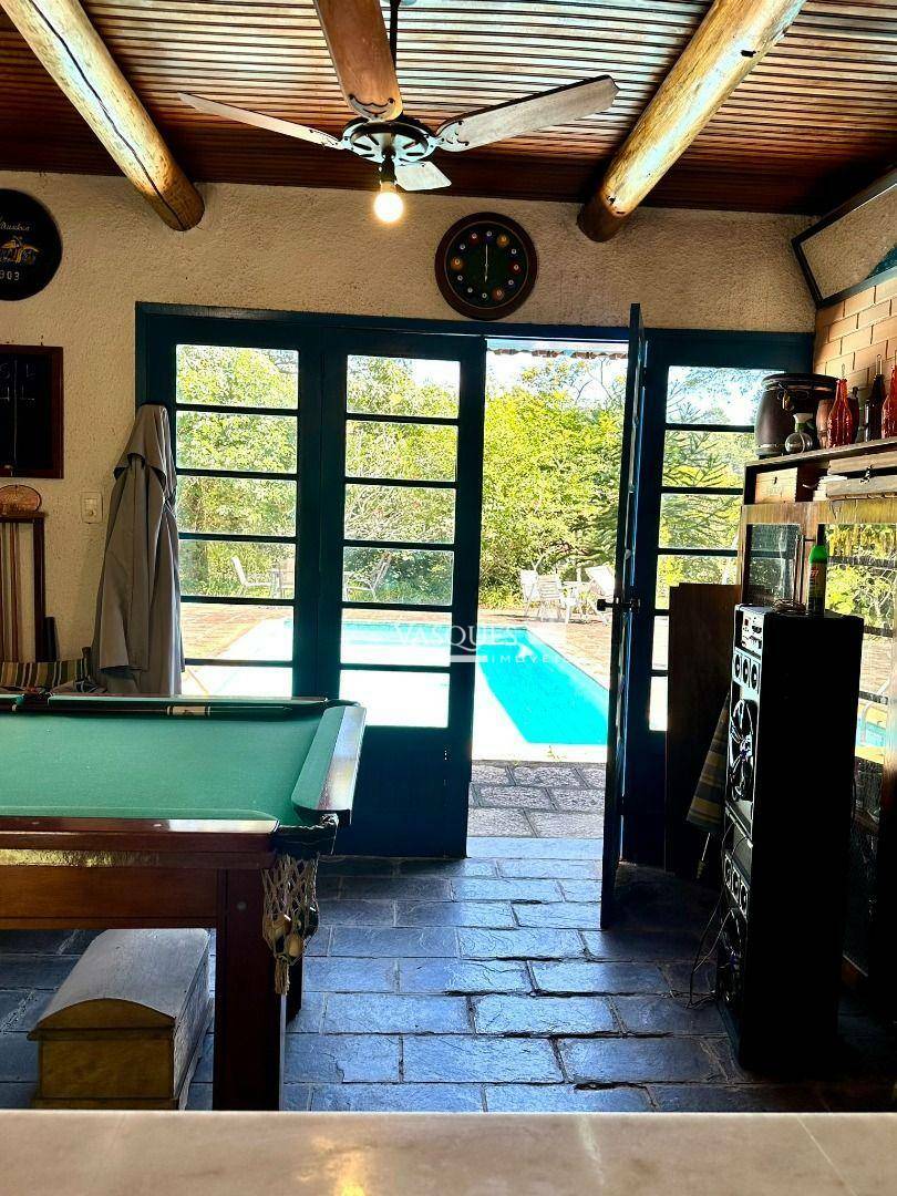 Casa de Condomínio à venda com 4 quartos, 334m² - Foto 5