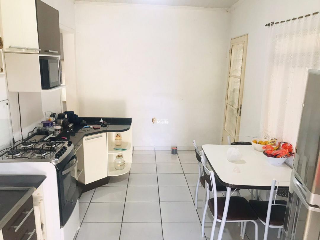 Casa à venda com 3 quartos, 20m² - Foto 7