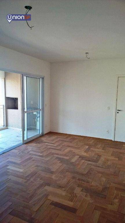 Apartamento à venda com 3 quartos, 103m² - Foto 1