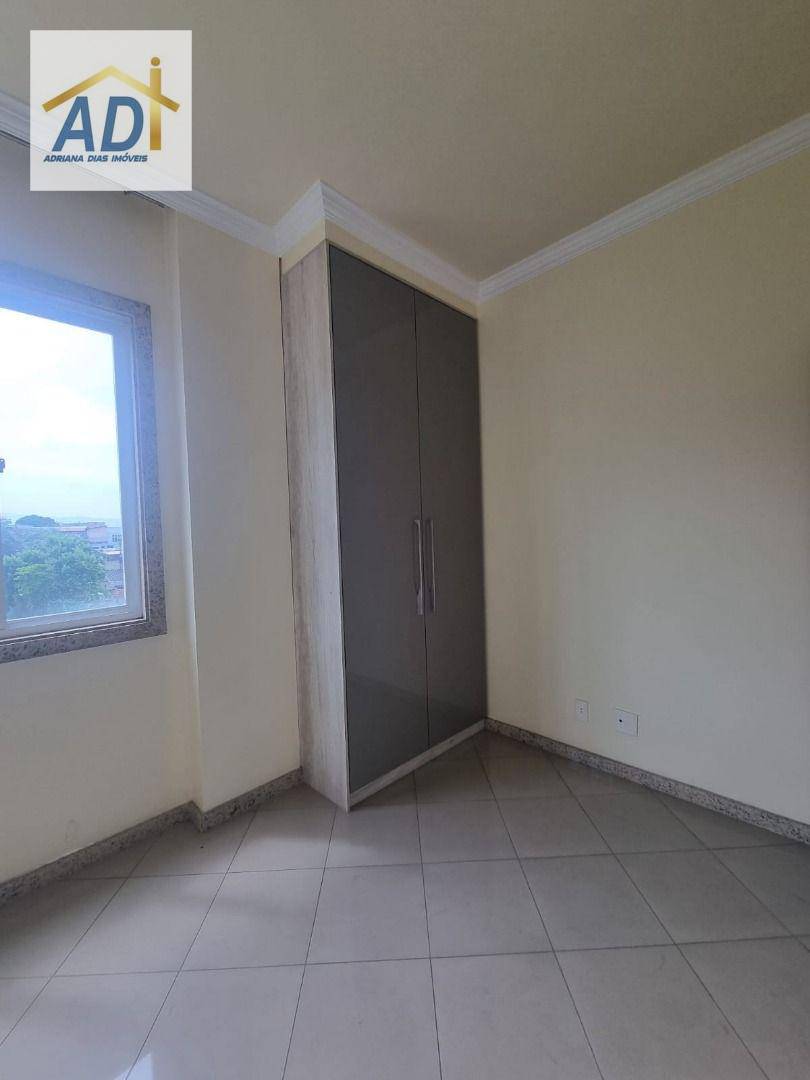 Apartamento à venda com 3 quartos, 145m² - Foto 25