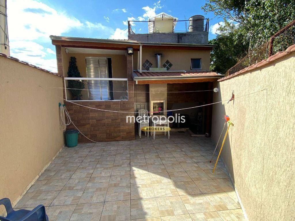 Casa à venda com 3 quartos, 240m² - Foto 13