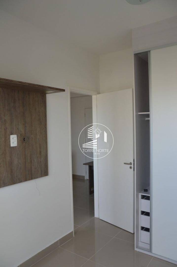 Apartamento à venda com 1 quarto, 32m² - Foto 9