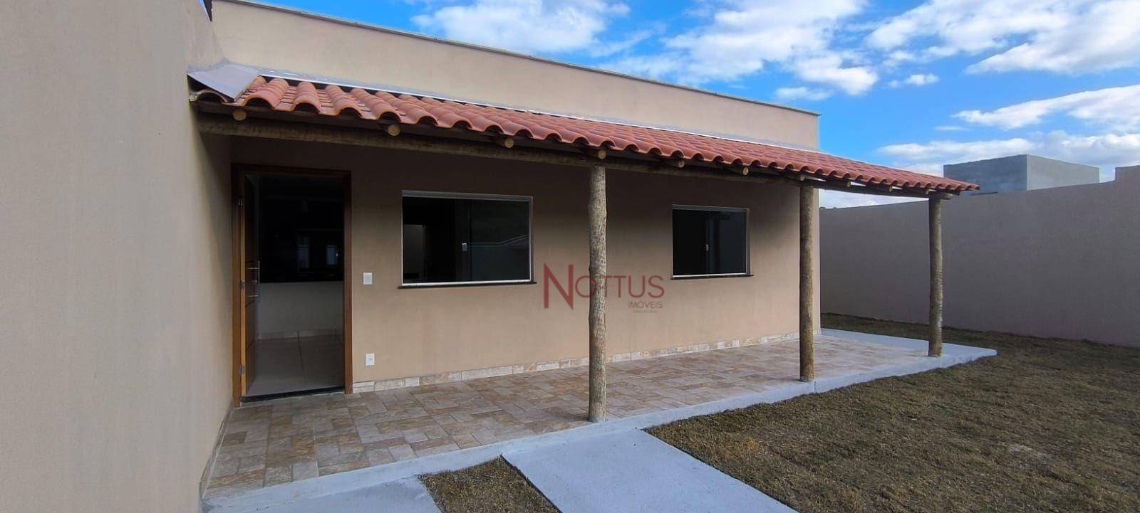 Casa à venda com 2 quartos, 169m² - Foto 2