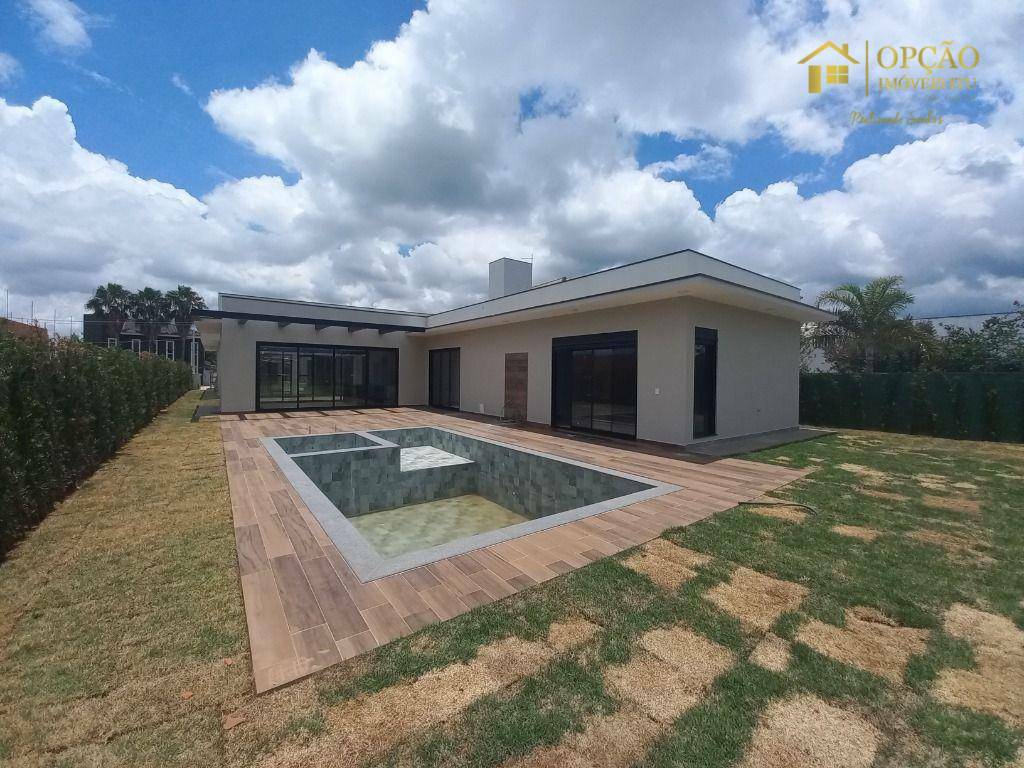 Casa de Condomínio à venda com 4 quartos, 350m² - Foto 1