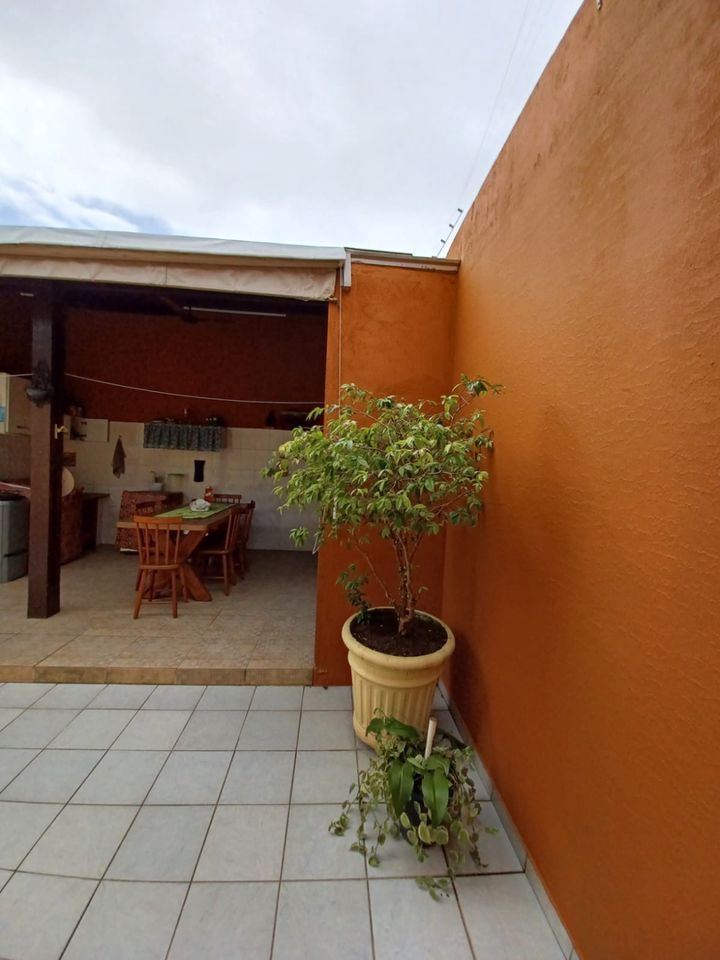 Casa à venda com 3 quartos, 160m² - Foto 16