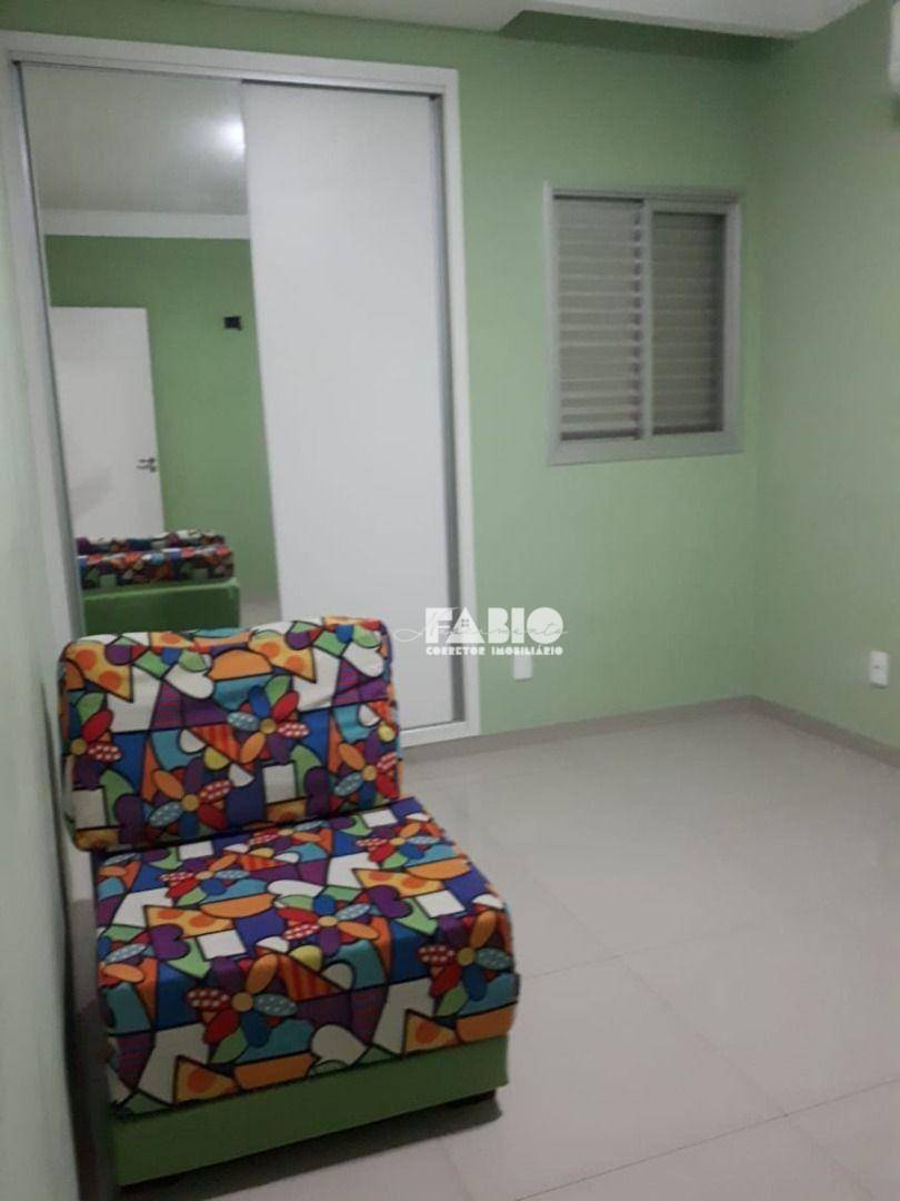 Apartamento à venda com 2 quartos, 80m² - Foto 2