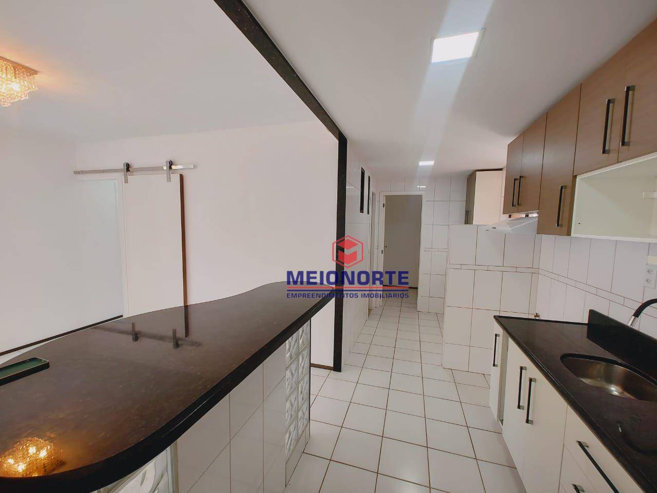 Apartamento para alugar com 3 quartos, 94m² - Foto 11