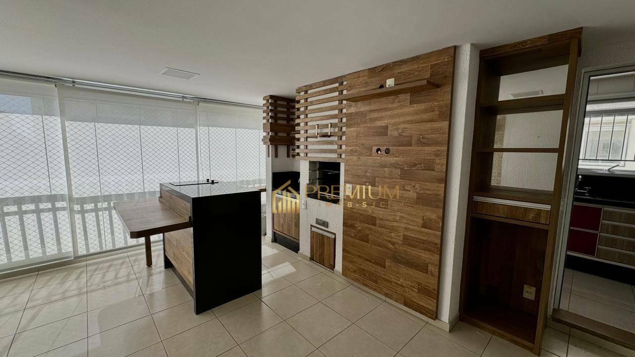 Apartamento à venda com 3 quartos, 125m² - Foto 2