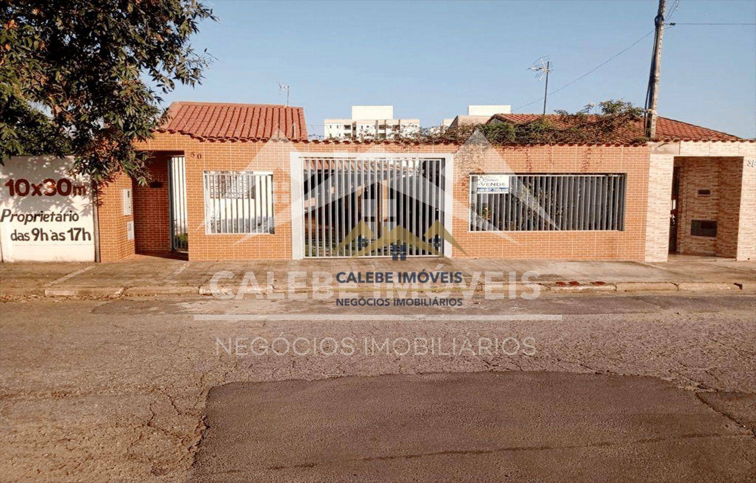 Casa à venda com 2 quartos, 89m² - Foto 1