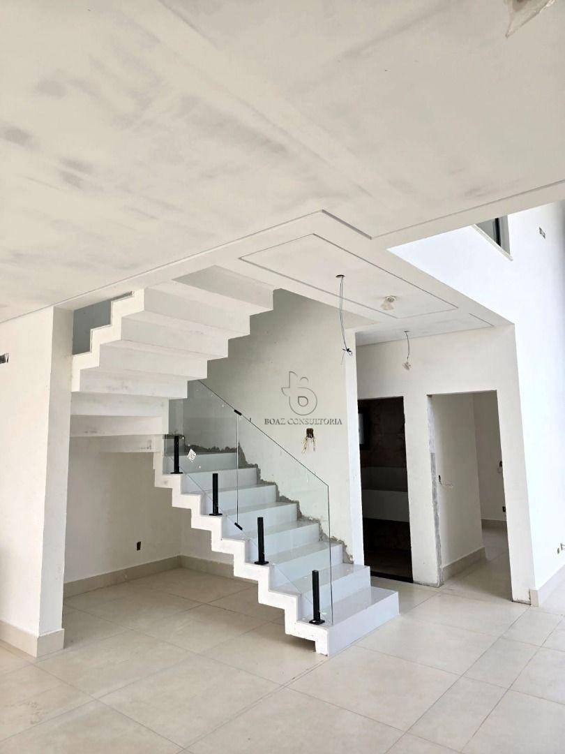 Sobrado à venda com 4 quartos, 360m² - Foto 11