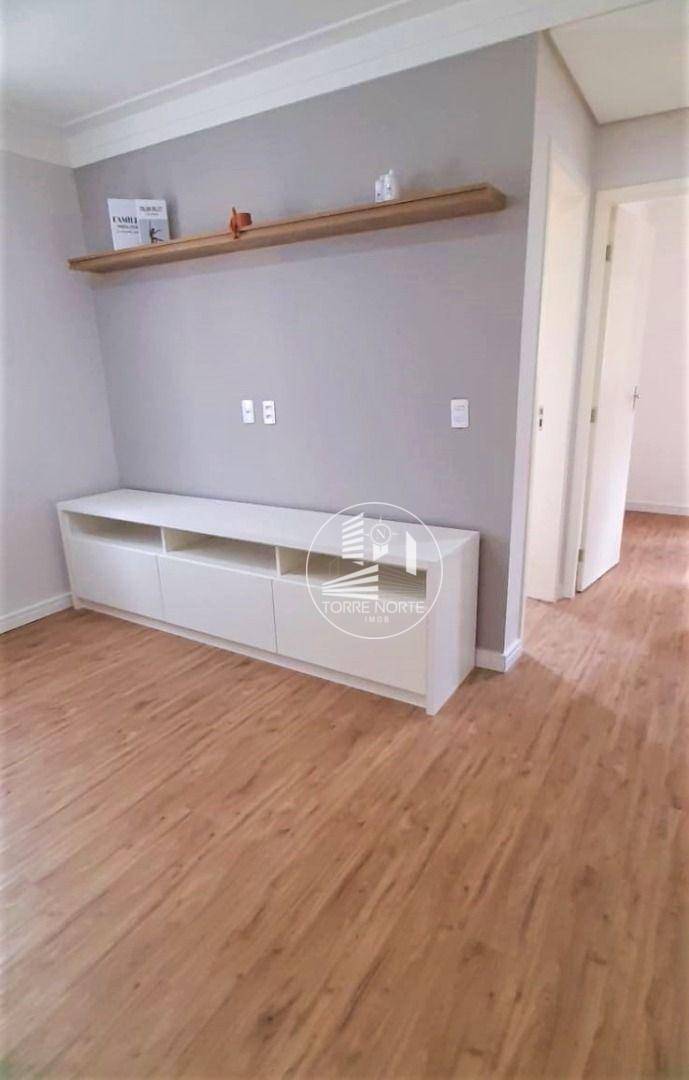 Apartamento à venda com 2 quartos, 62m² - Foto 2