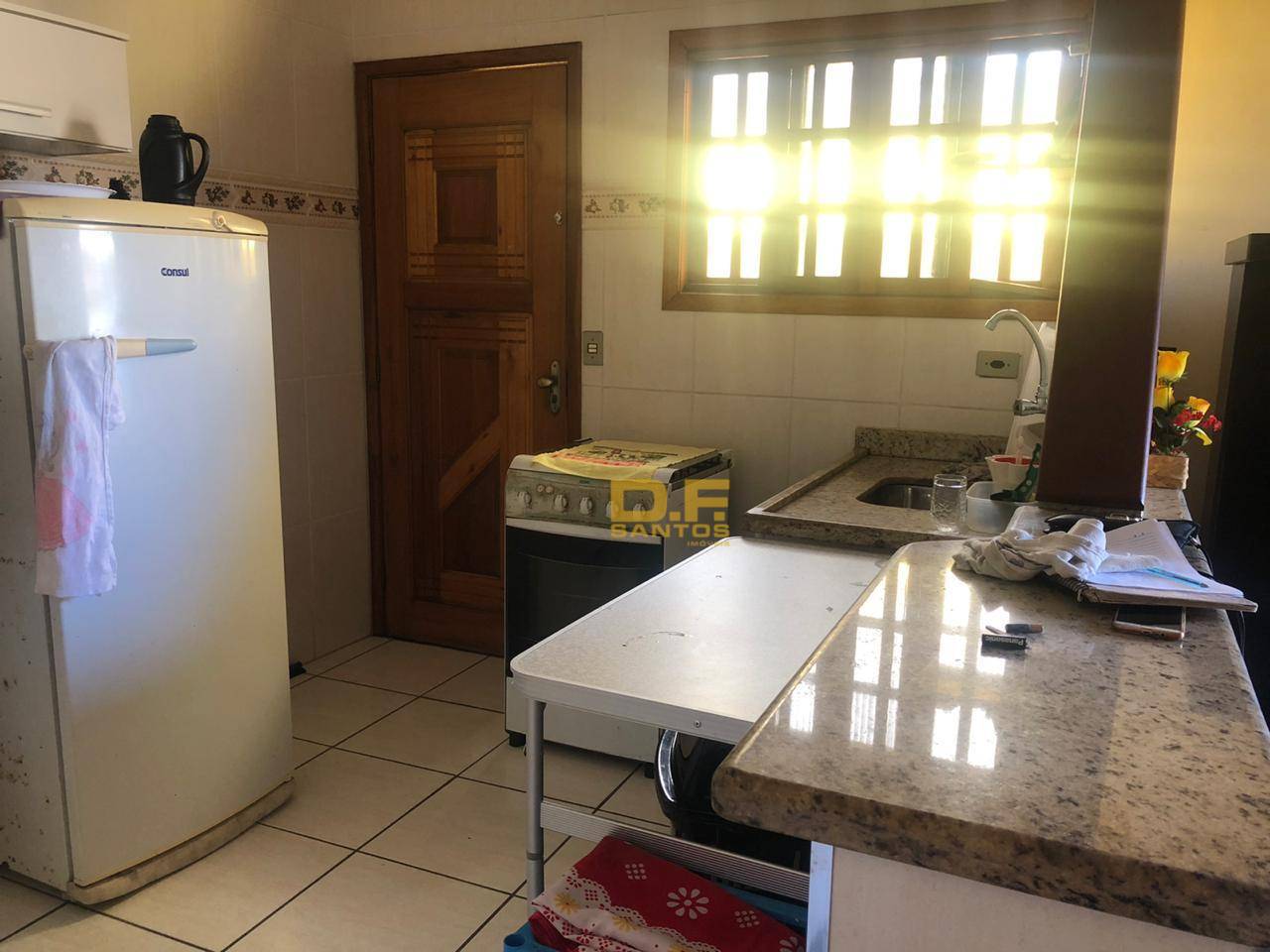 Casa à venda com 2 quartos, 79m² - Foto 13