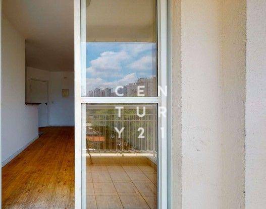 Apartamento à venda com 2 quartos, 60m² - Foto 4