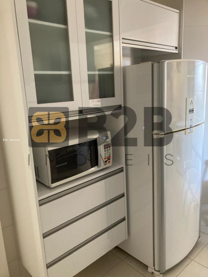 Apartamento à venda com 2 quartos, 88m² - Foto 6