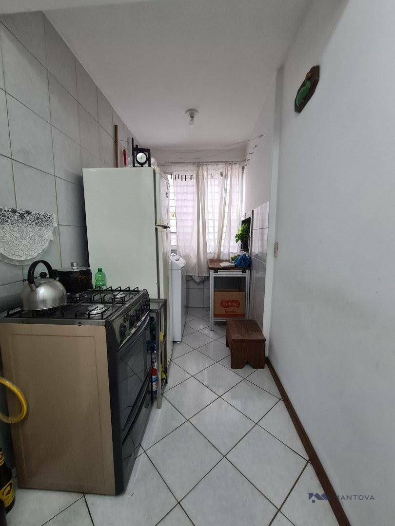 Apartamento à venda com 2 quartos, 50m² - Foto 5