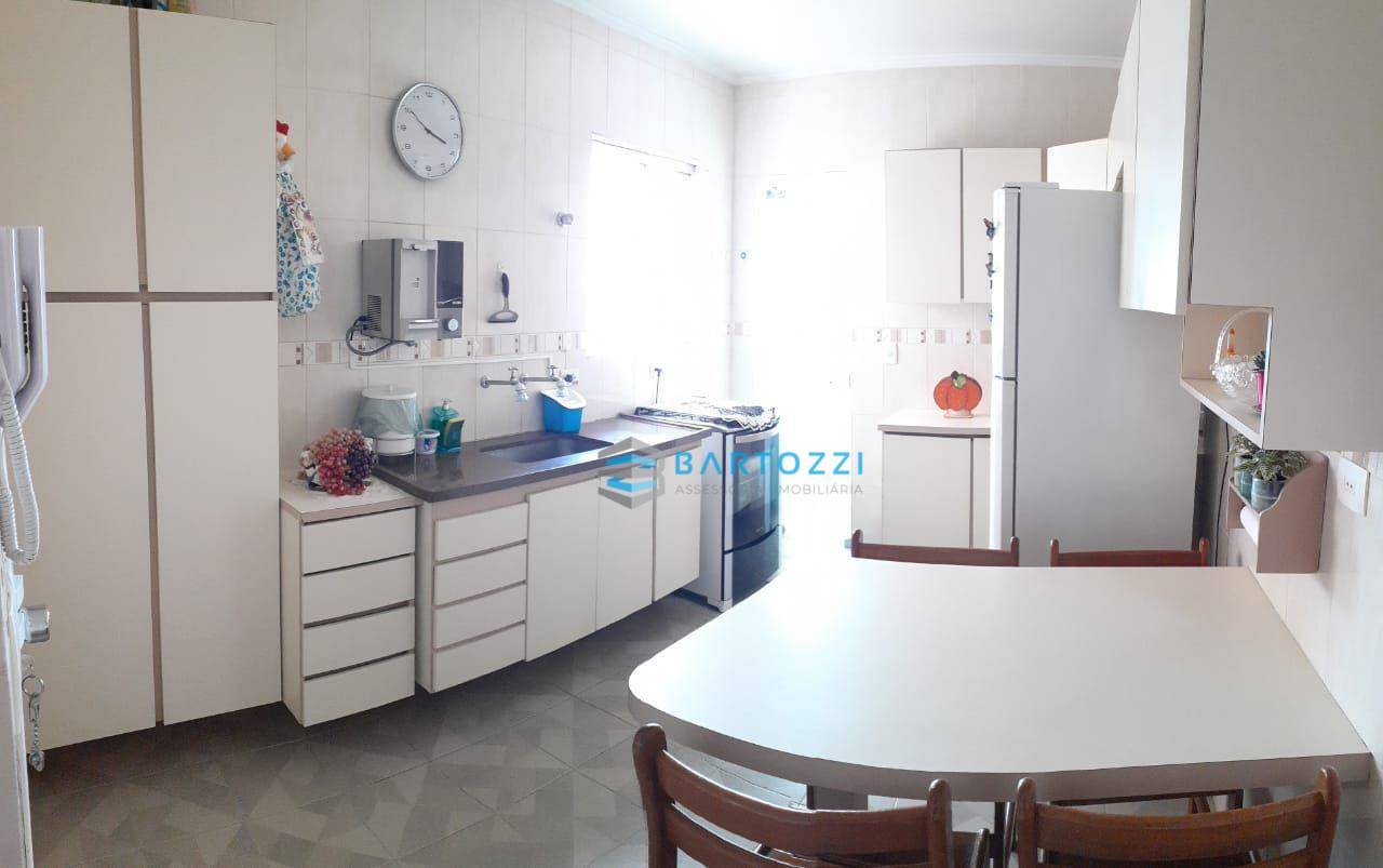 Apartamento à venda com 3 quartos, 94m² - Foto 14