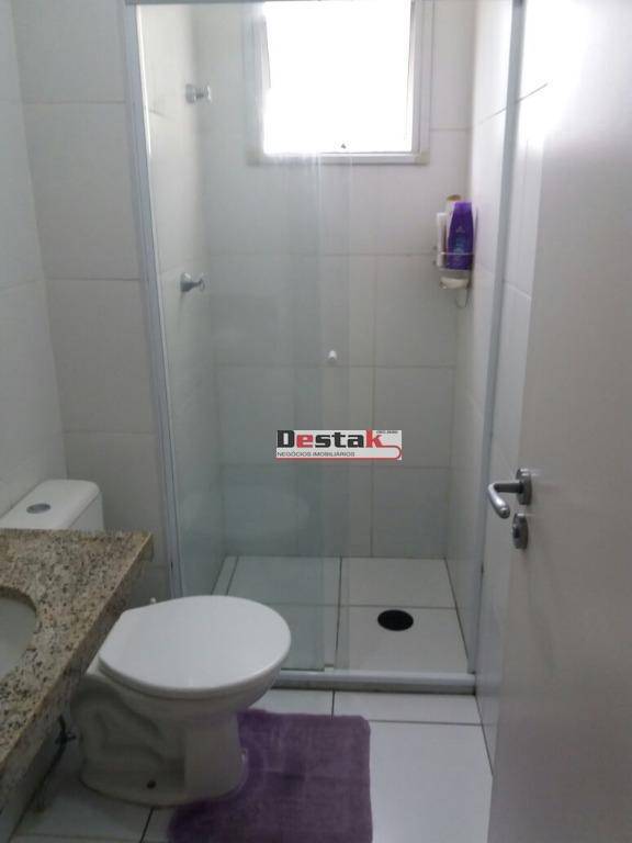 Apartamento à venda com 2 quartos, 50m² - Foto 10