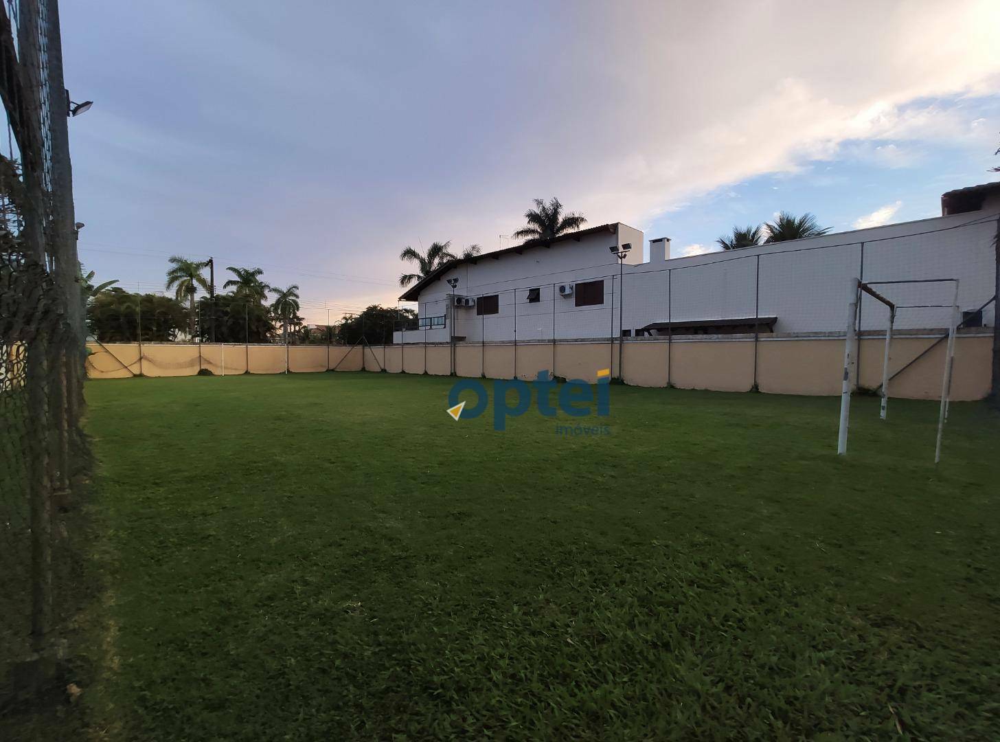Casa à venda com 7 quartos, 360m² - Foto 8