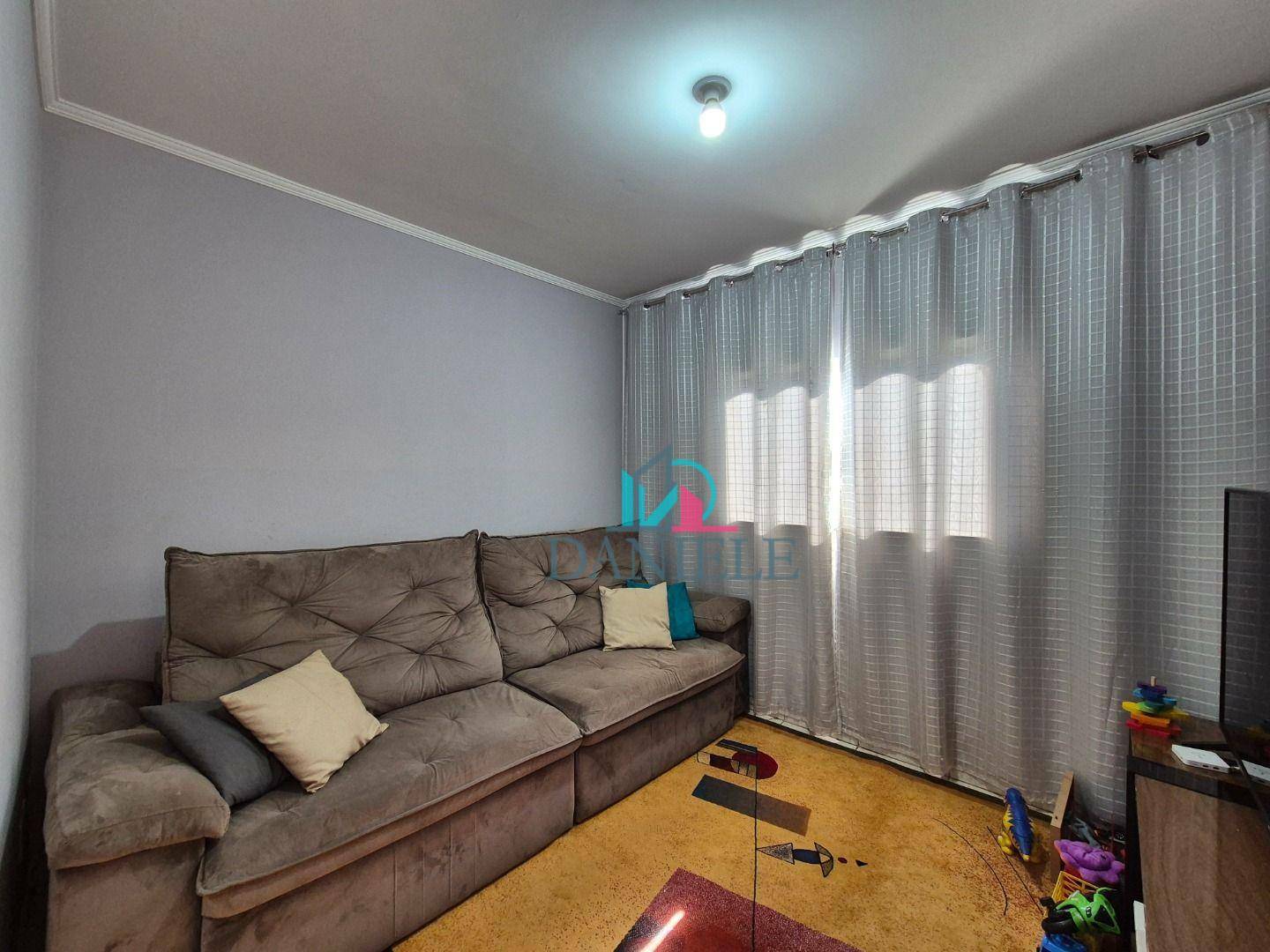 Casa à venda com 3 quartos, 102m² - Foto 2