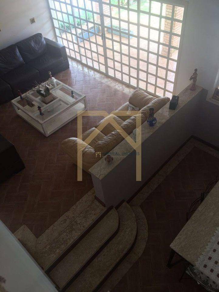 Casa à venda com 3 quartos, 500m² - Foto 16