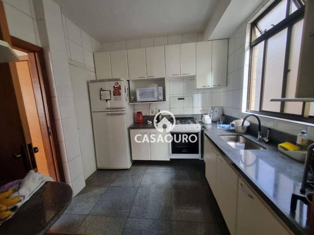 Apartamento à venda com 3 quartos, 77m² - Foto 22