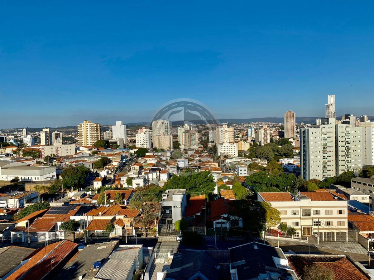 Apartamento à venda com 3 quartos, 200m² - Foto 18