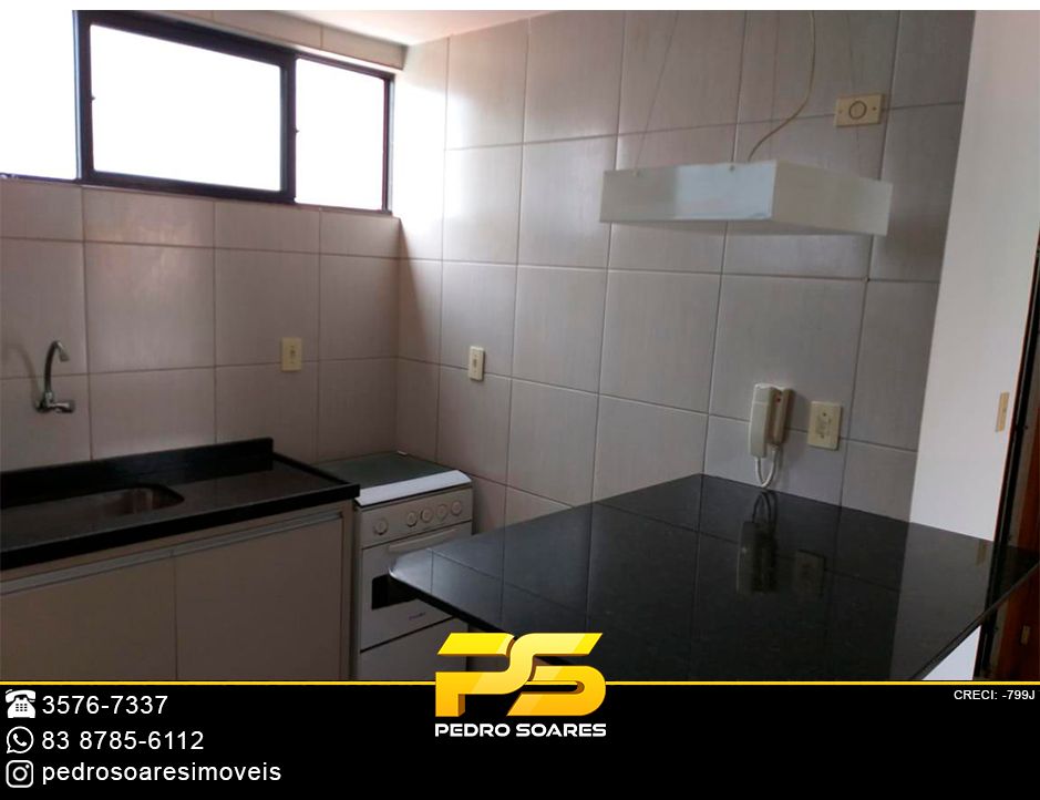 Apartamento à venda com 2 quartos, 70m² - Foto 4