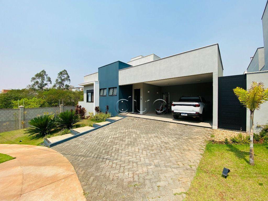 Casa de Condomínio à venda com 2 quartos, 137m² - Foto 1