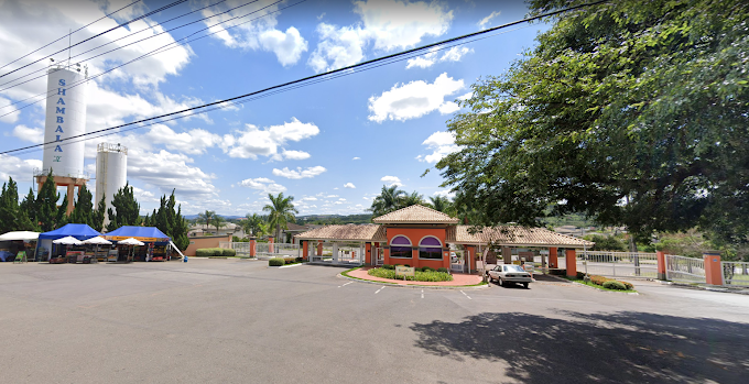 Casa de Condomínio à venda com 4 quartos, 360m² - Foto 18