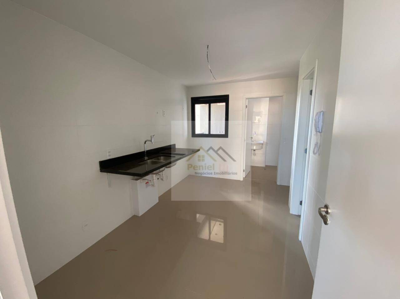 Apartamento à venda com 3 quartos, 135m² - Foto 4