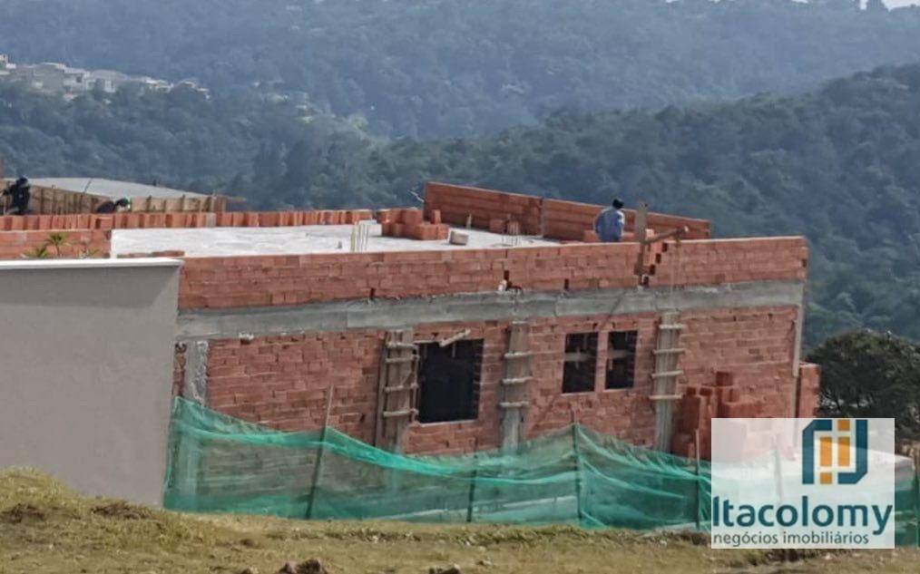 Casa de Condomínio à venda com 4 quartos, 380m² - Foto 5