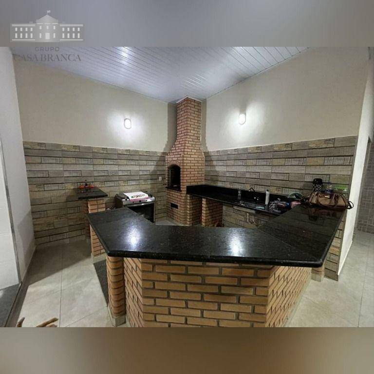 Casa à venda com 4 quartos, 191m² - Foto 5