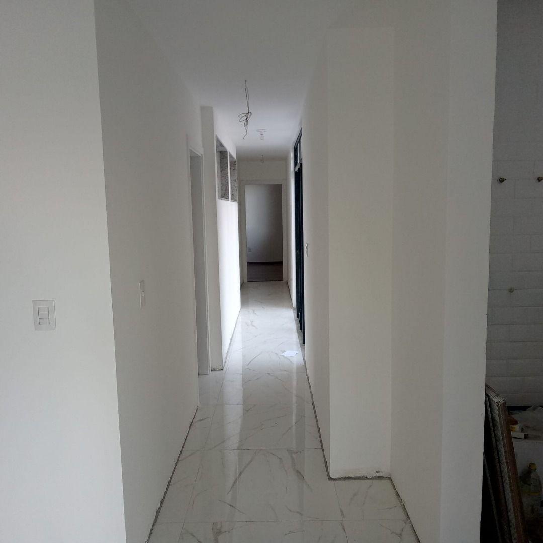 Casa de Condomínio à venda com 4 quartos, 400m² - Foto 8