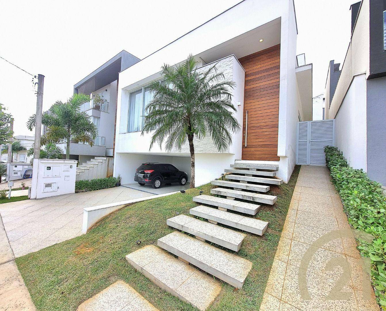 Casa de Condomínio à venda com 3 quartos, 225m² - Foto 3