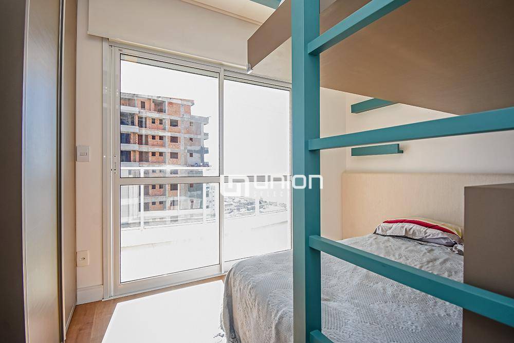 Apartamento à venda com 3 quartos, 111m² - Foto 28