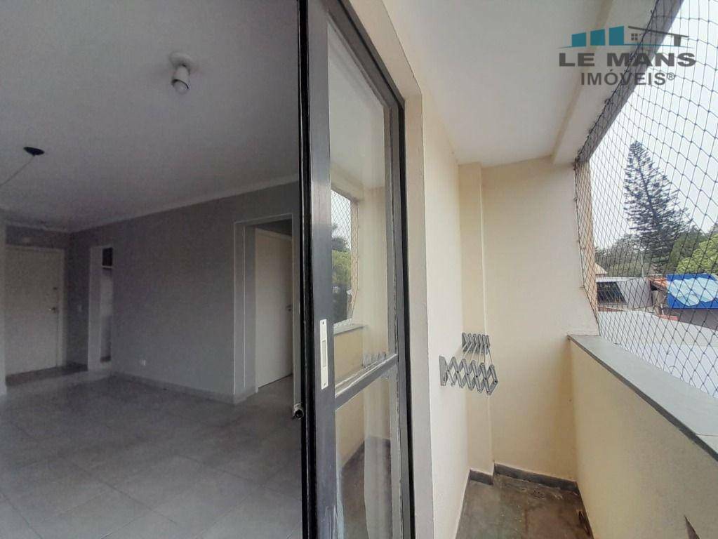 Apartamento à venda com 2 quartos, 59m² - Foto 3