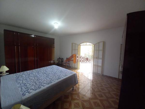 Sobrado à venda com 3 quartos, 160m² - Foto 2