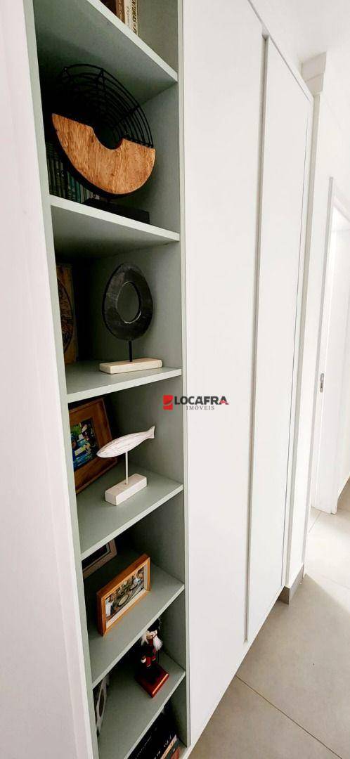 Apartamento à venda com 3 quartos, 115m² - Foto 10