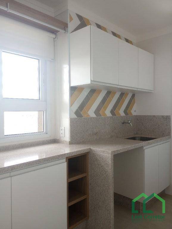 Apartamento à venda com 3 quartos, 213m² - Foto 18