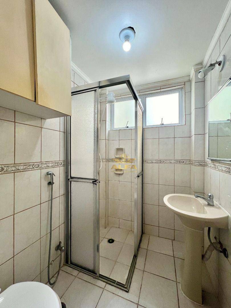 Apartamento à venda com 2 quartos, 100m² - Foto 3