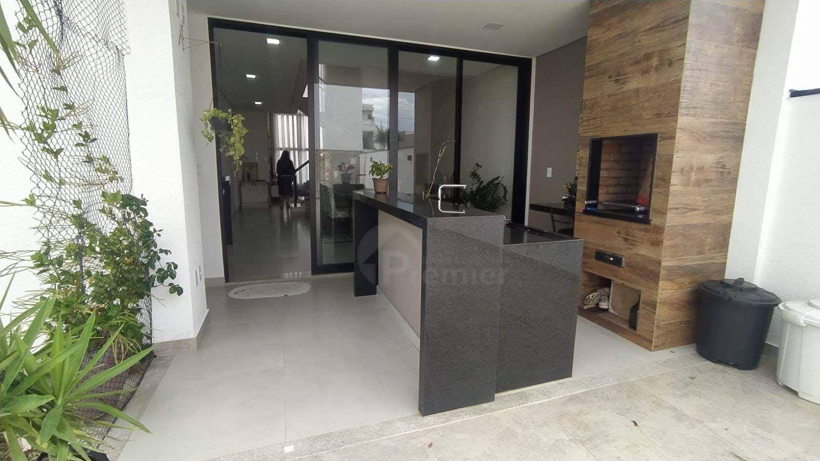 Casa de Condomínio à venda com 3 quartos, 200m² - Foto 17