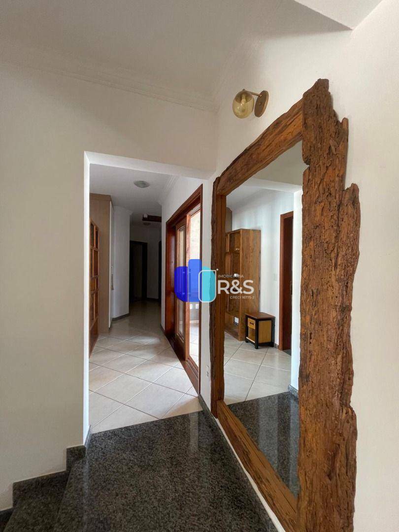 Casa de Condomínio para alugar com 4 quartos, 393m² - Foto 24