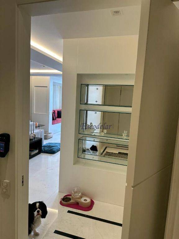 Apartamento à venda com 3 quartos, 197m² - Foto 20