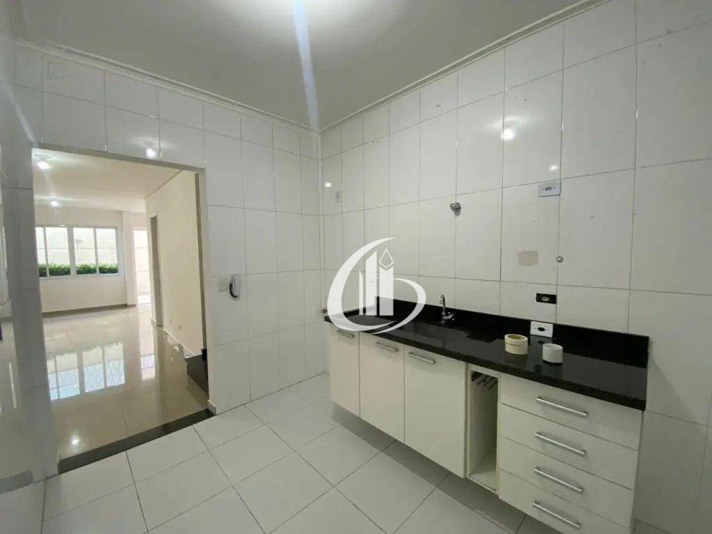 Sobrado para alugar com 3 quartos, 120m² - Foto 8