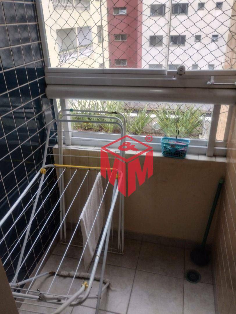 Apartamento à venda com 3 quartos, 82m² - Foto 17