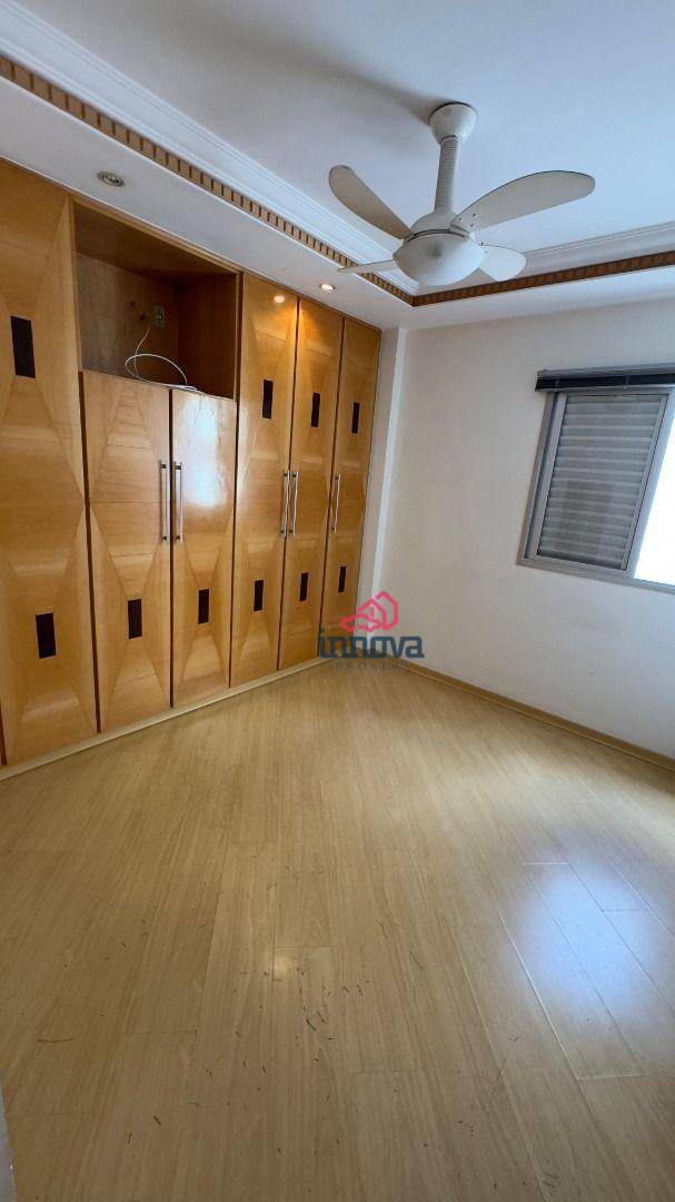 Apartamento à venda com 2 quartos, 68m² - Foto 23