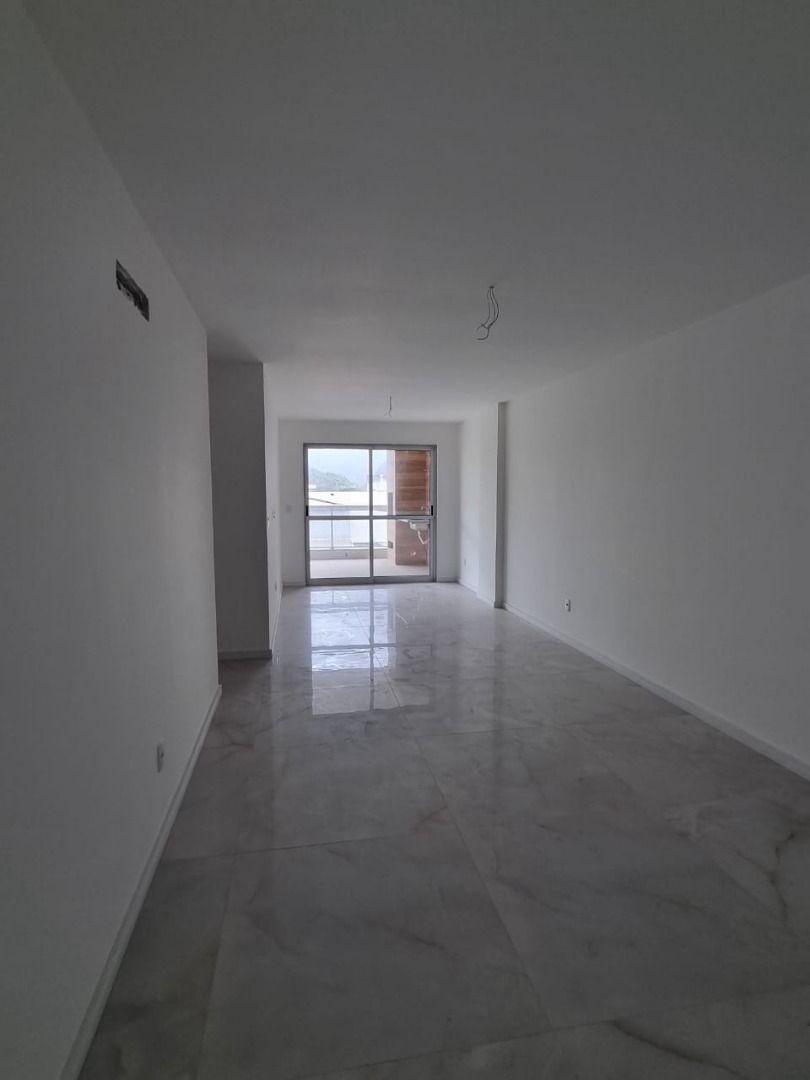 Apartamento à venda com 3 quartos, 110m² - Foto 26