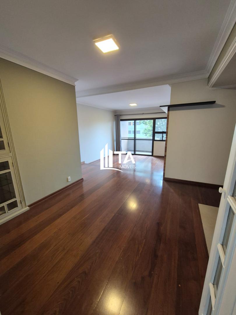 Apartamento à venda com 3 quartos, 121m² - Foto 10