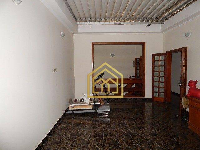 Sobrado à venda com 4 quartos, 500m² - Foto 12